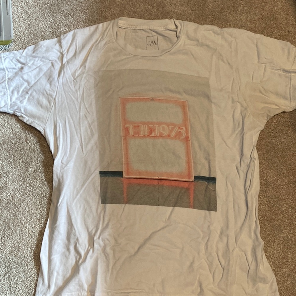 The 1975 tour shirt